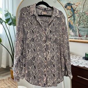 The Romy Relaxed Button-down Shirt